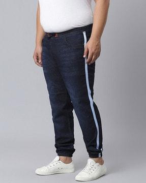 jogger jeans with insert pockets