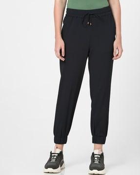 jogger pants with insert pockets