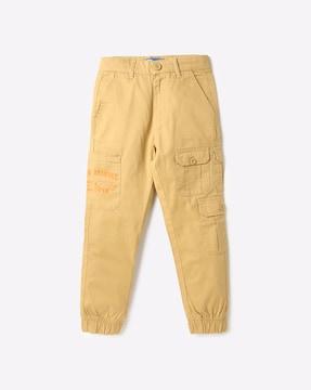 joggers-with-cargo-pockets