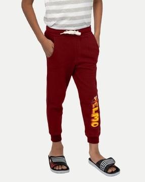 joggers with drawstrings waist