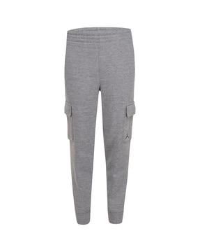 joggers with patch pockets