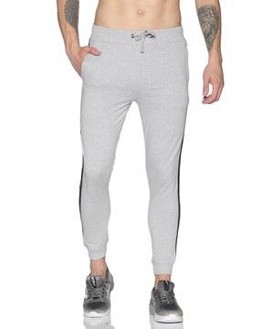joggers with contrast ribbed hem