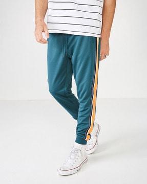 joggers with contrast taping