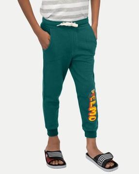 joggers with drawstrings waist