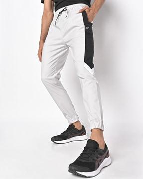 joggers with elasticated drawstring waist