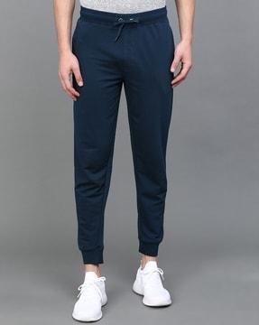 joggers with elasticated waistband