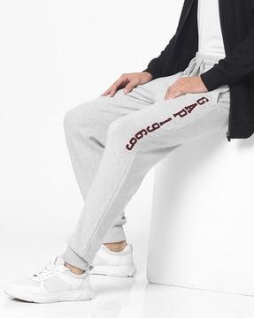 joggers with insert pockets