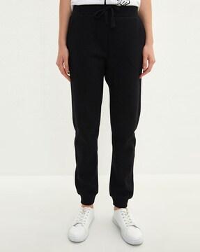 joggers with insert pockets