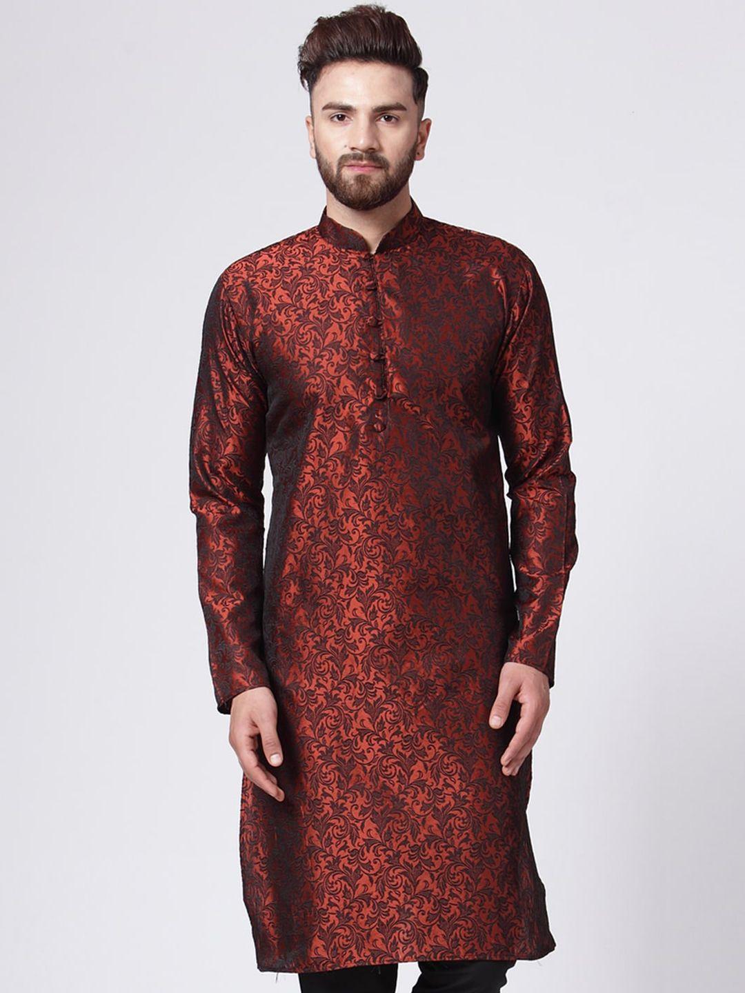 jompers men maroon woven design straight kurta