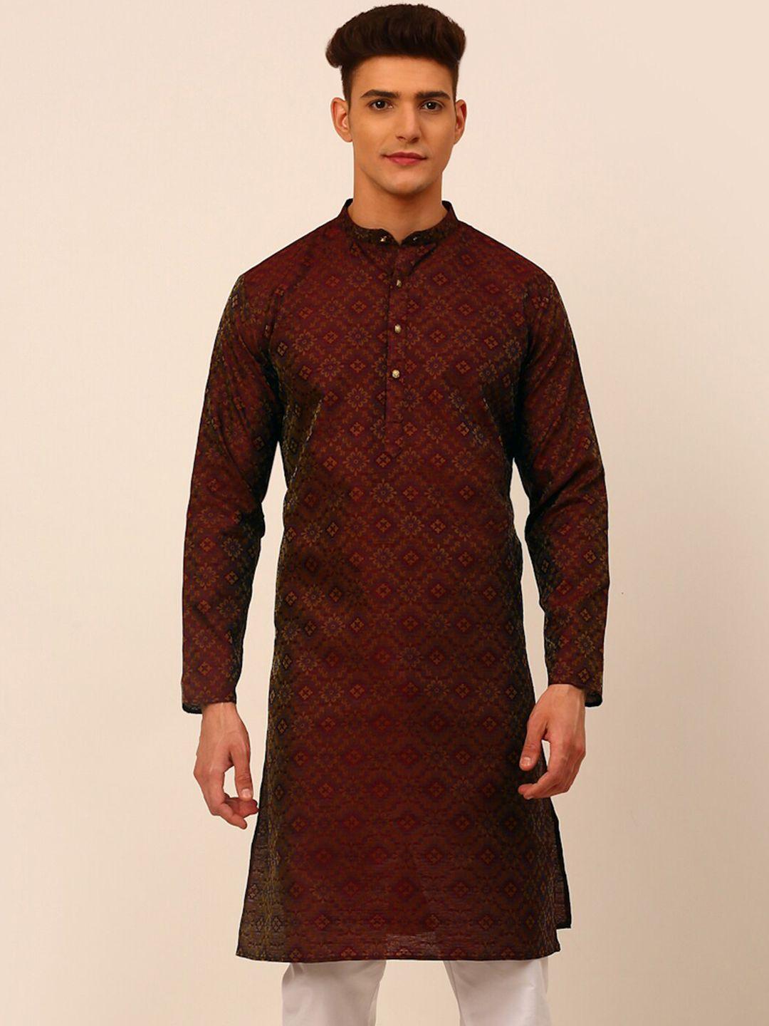 jompers men woven design regular kurta