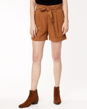 jsabela slim fit pleated shorts with belt