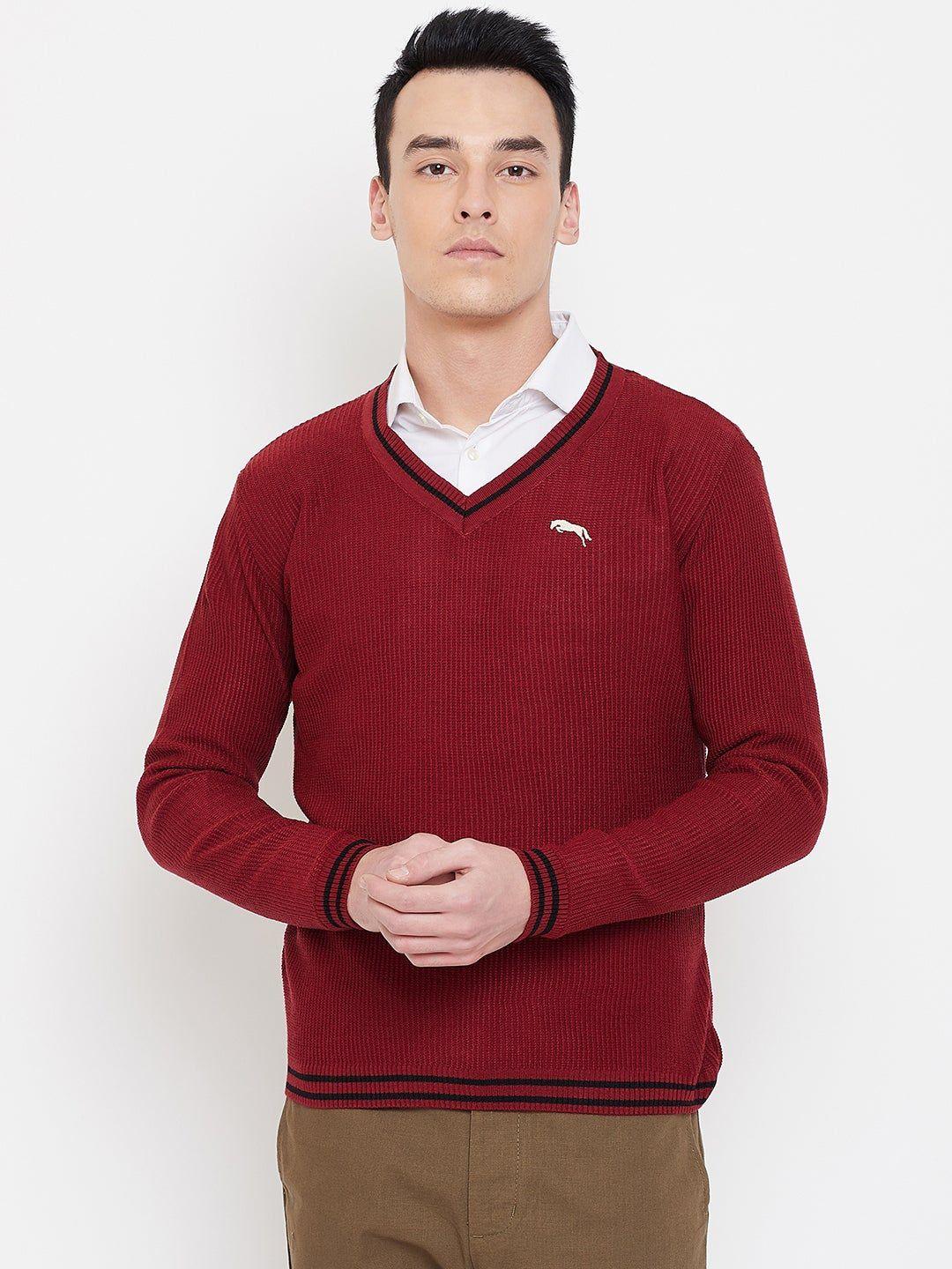 jump usa men red solid v-neck pullover sweater