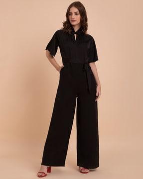 jumpsuit with insert pockets