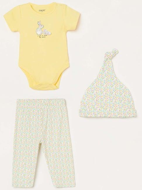 juniors by lifestyle kids yellow & white cotton printed onesie set