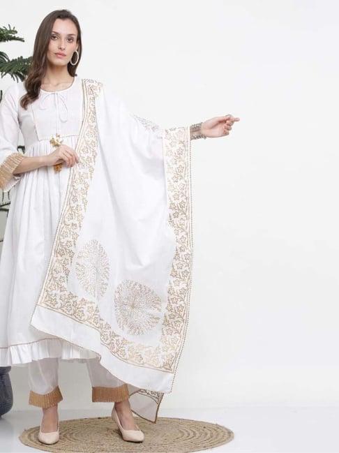 kaanchie nanggia white cotton flayred gota work kurta pant and printed dupatta set