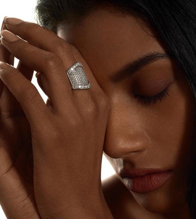 kaj fine jewellery diamond ring in 18kt white gold