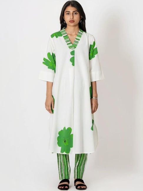 kameez by pooja white & green capsule 24 digital print kurta with pant