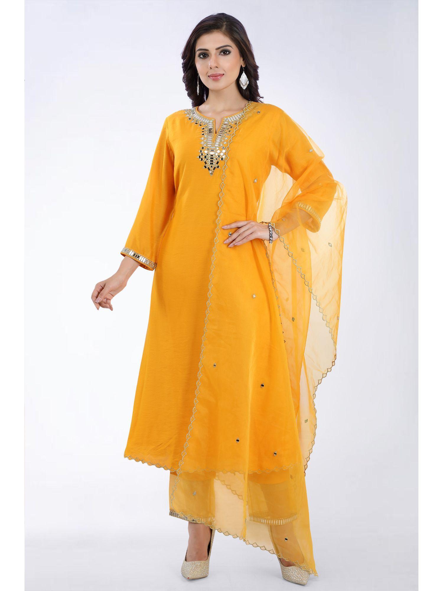 kanak orange embroidered chanderi kurta with pants and organza dupatta (set of 3)