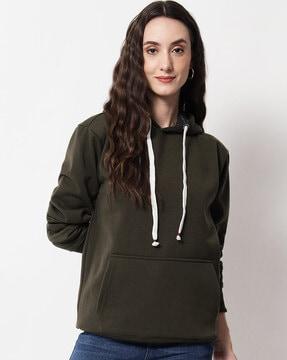 kangaroo pocket hoodie with ribbed hems