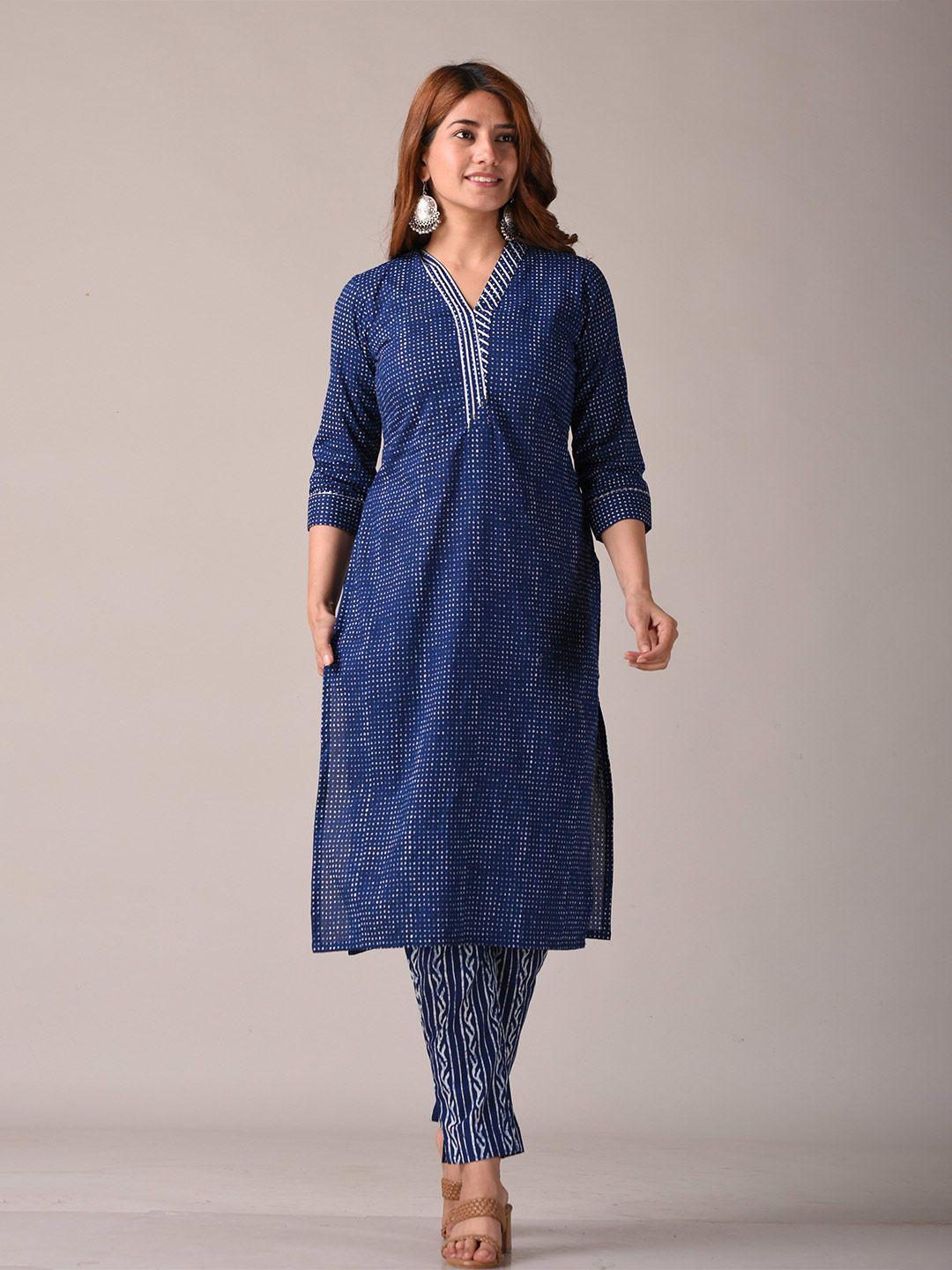 kannahi women blue & white geometric printed kurta