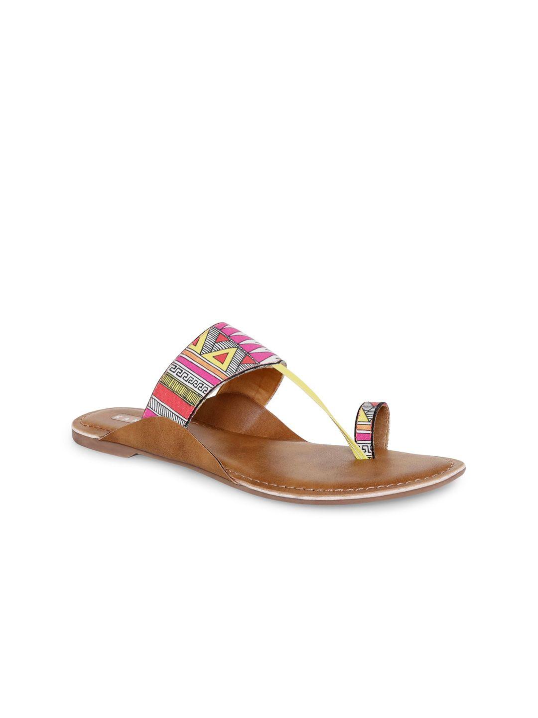 kanvas printed leather one toe flats