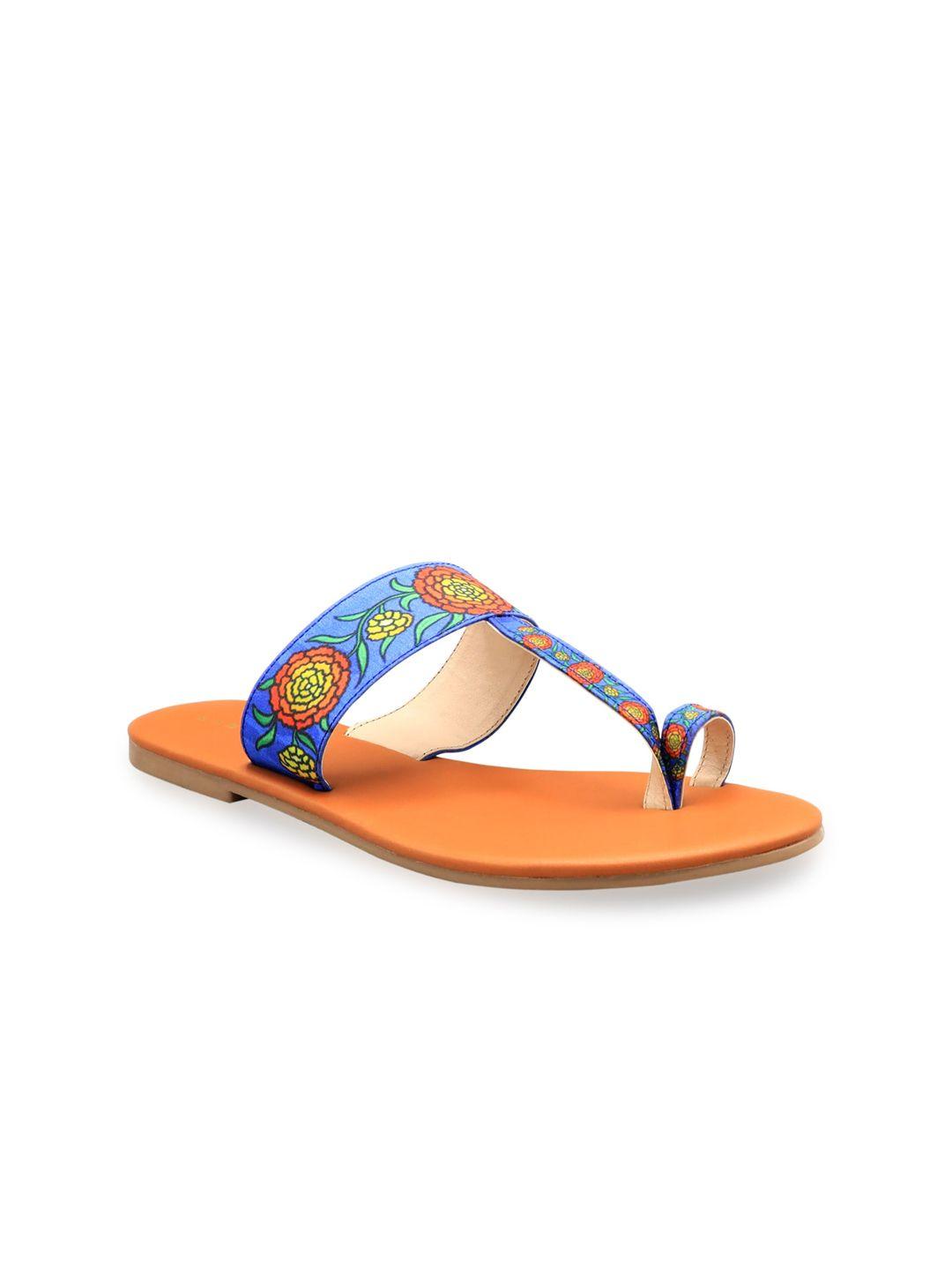 kanvas printed one toe flats