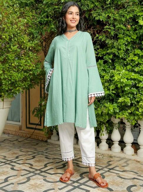 kaori by shreya agarwal green & white cotton embroidered kurta pant set