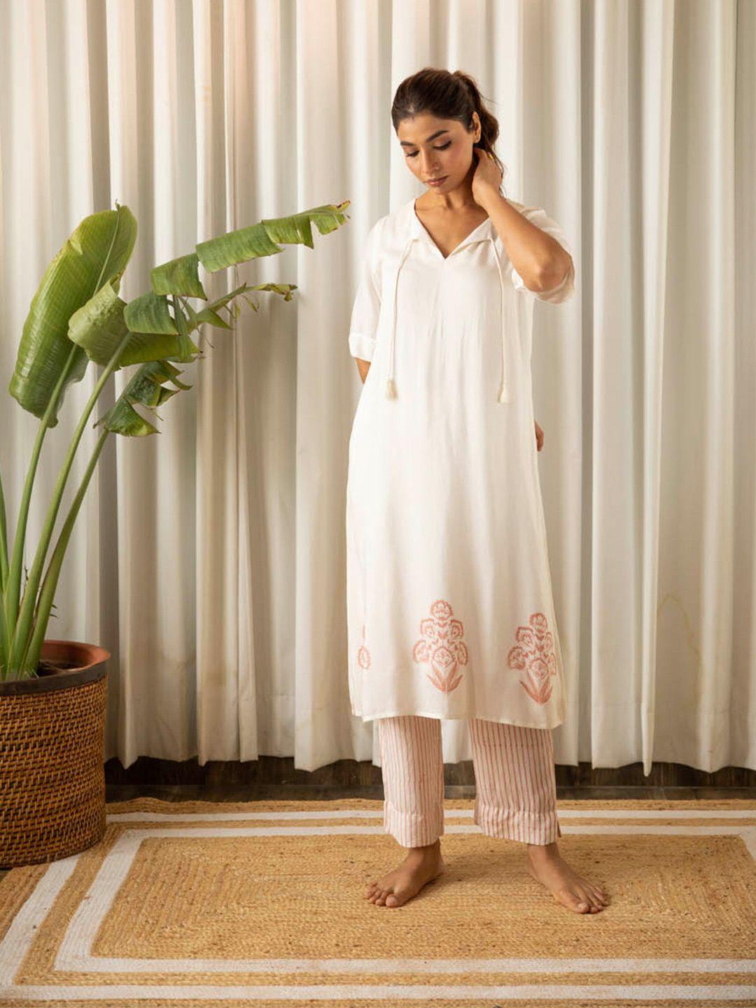 kapraaha tie-up neck pure cotton night suit