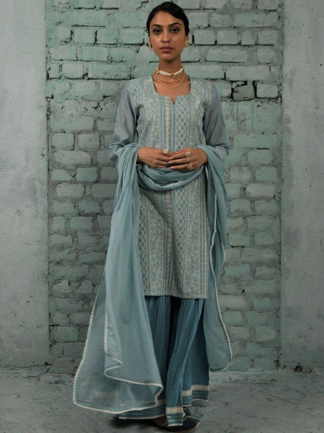 karaj jaipur ethnic motifs embroidered regular thread work kurta with skirt & dupatta