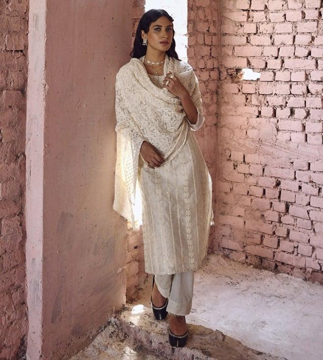 karaj jaipur ivory falak chikankari straight kurta with hem pant and heavy dupatta