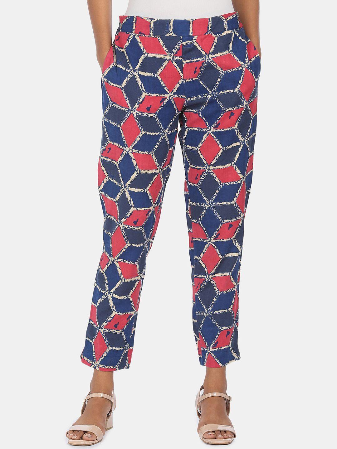 karigari women navy blue & red printed peg trousers