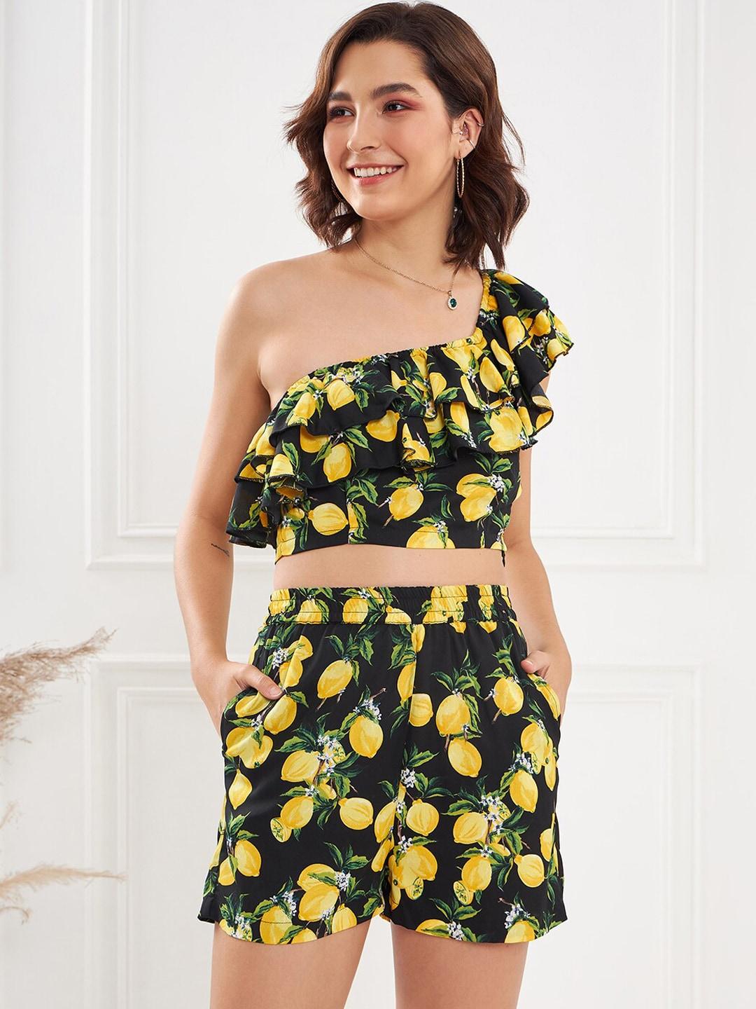 kassually black & yellow printed one-shoulder crop top with shorts
