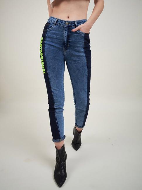 kassually light blue cotton graphic print relaxed fit mid rise jeans