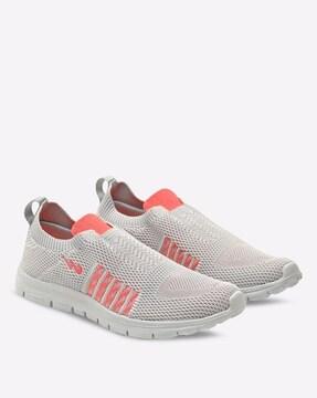 kaya (n) knitted slip-on running shoes