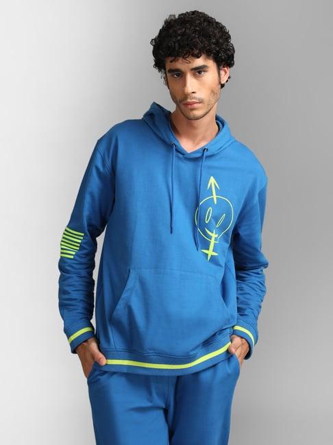 kazo blue regular fit printed unisex hooded sweatshirt