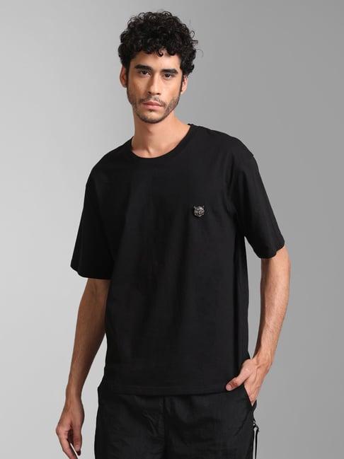 kazo black regular fit printed unisex crew t-shirt