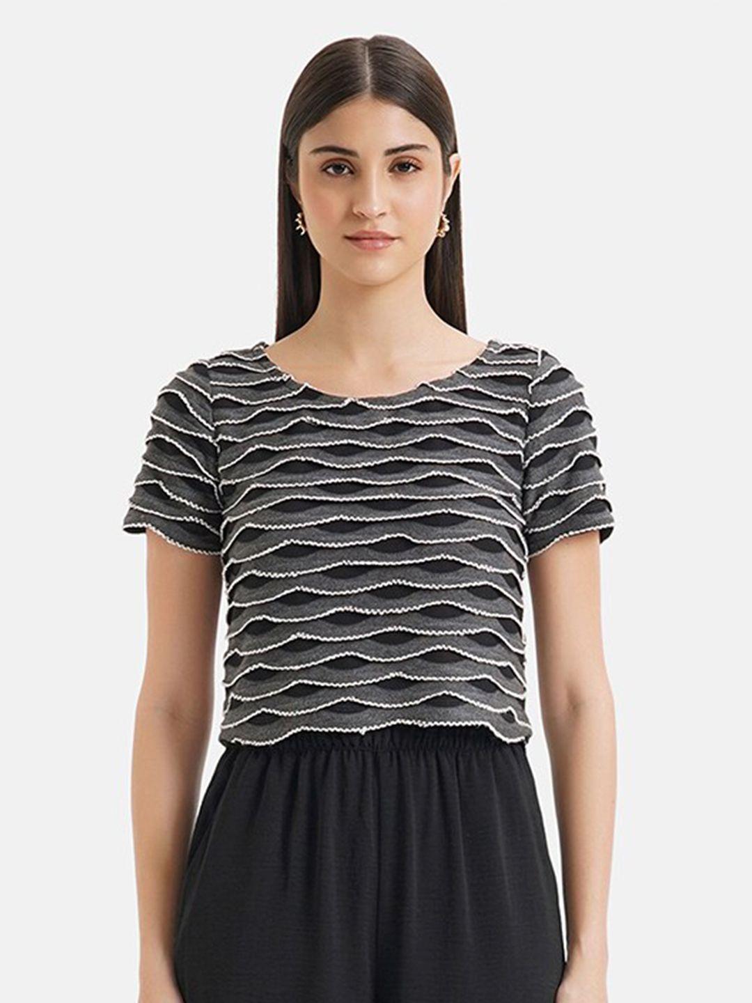 kazo self design round neck top