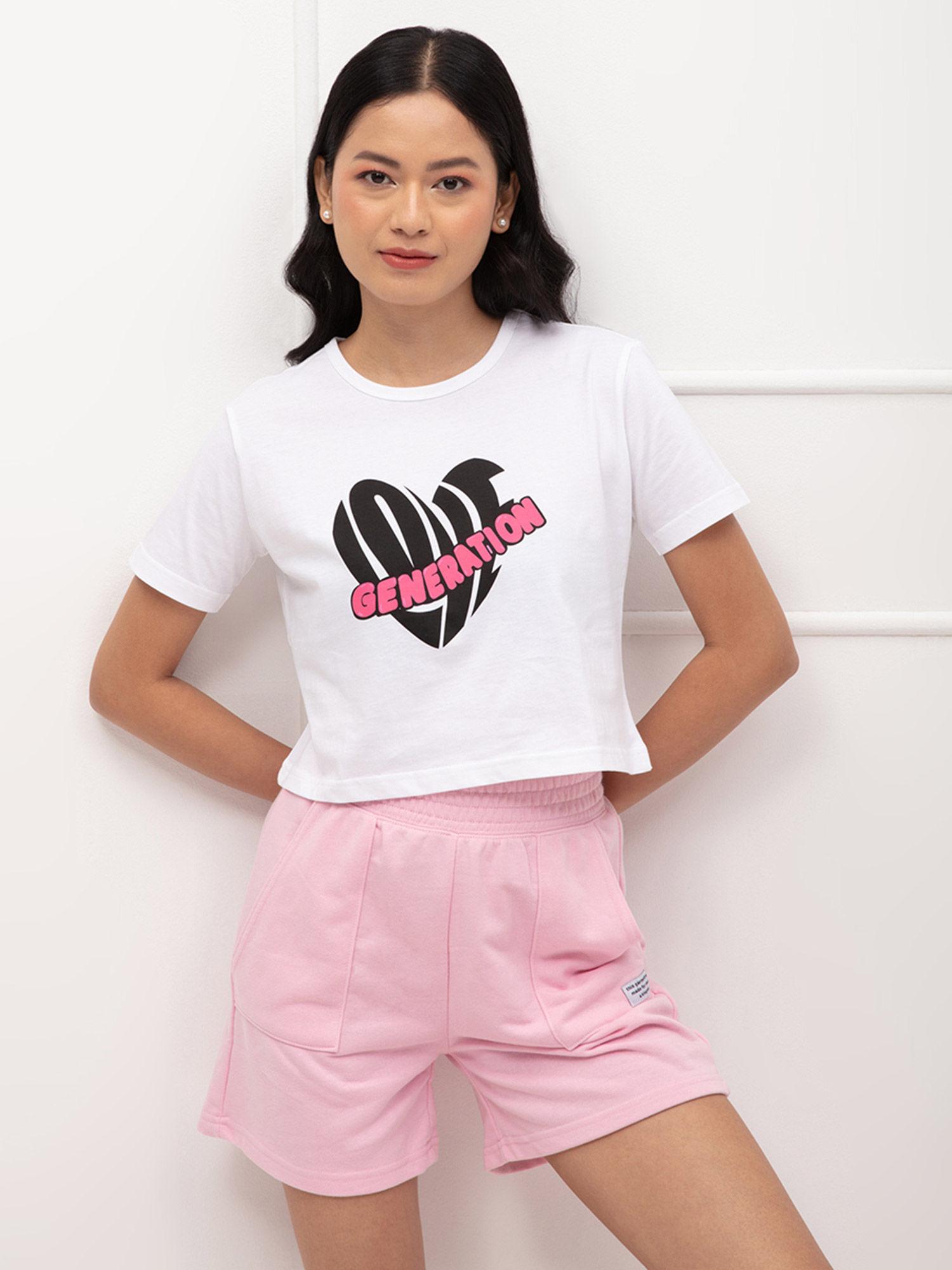 keep it casual but chic t-shirt