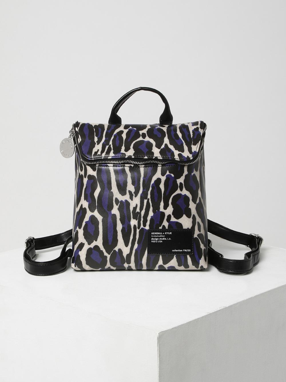 kendall & kylie womens multi printed backpack