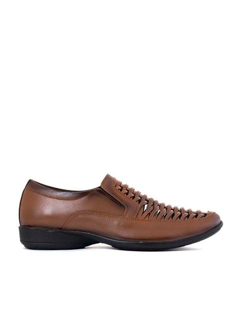 khadim men's brown casual loafers