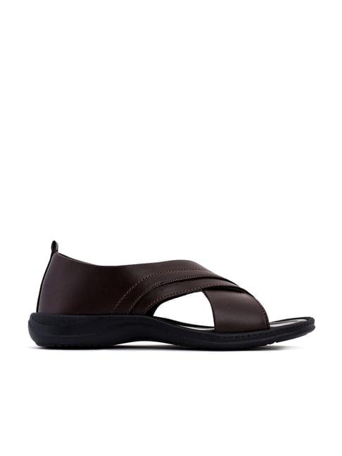 khadim men's brown cross strap sandals