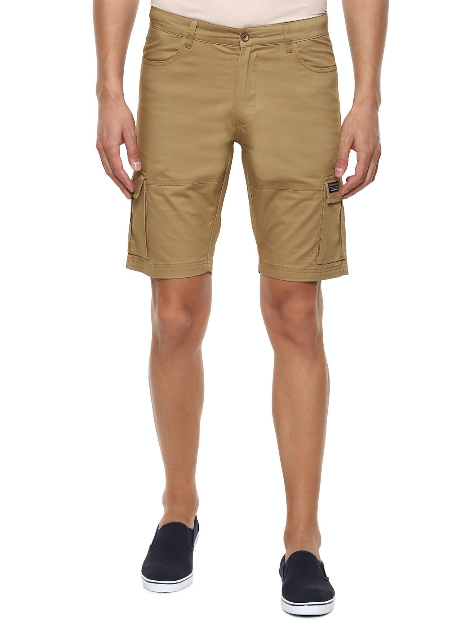 khaki shorts