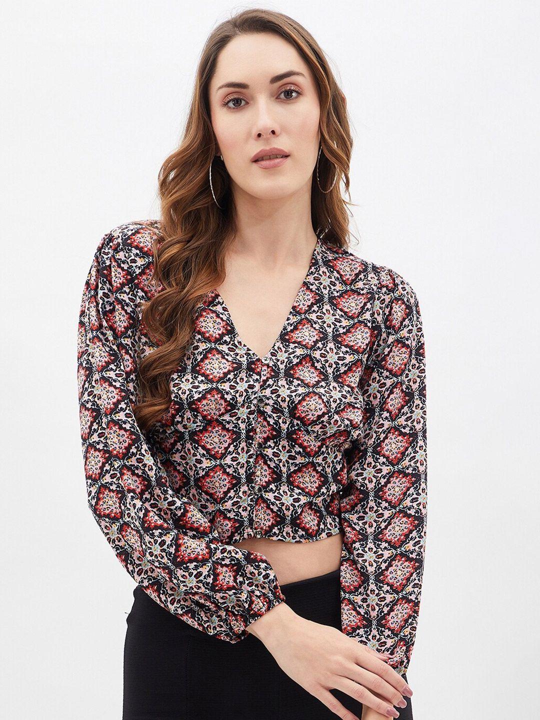 kibo printed v-neck crop top