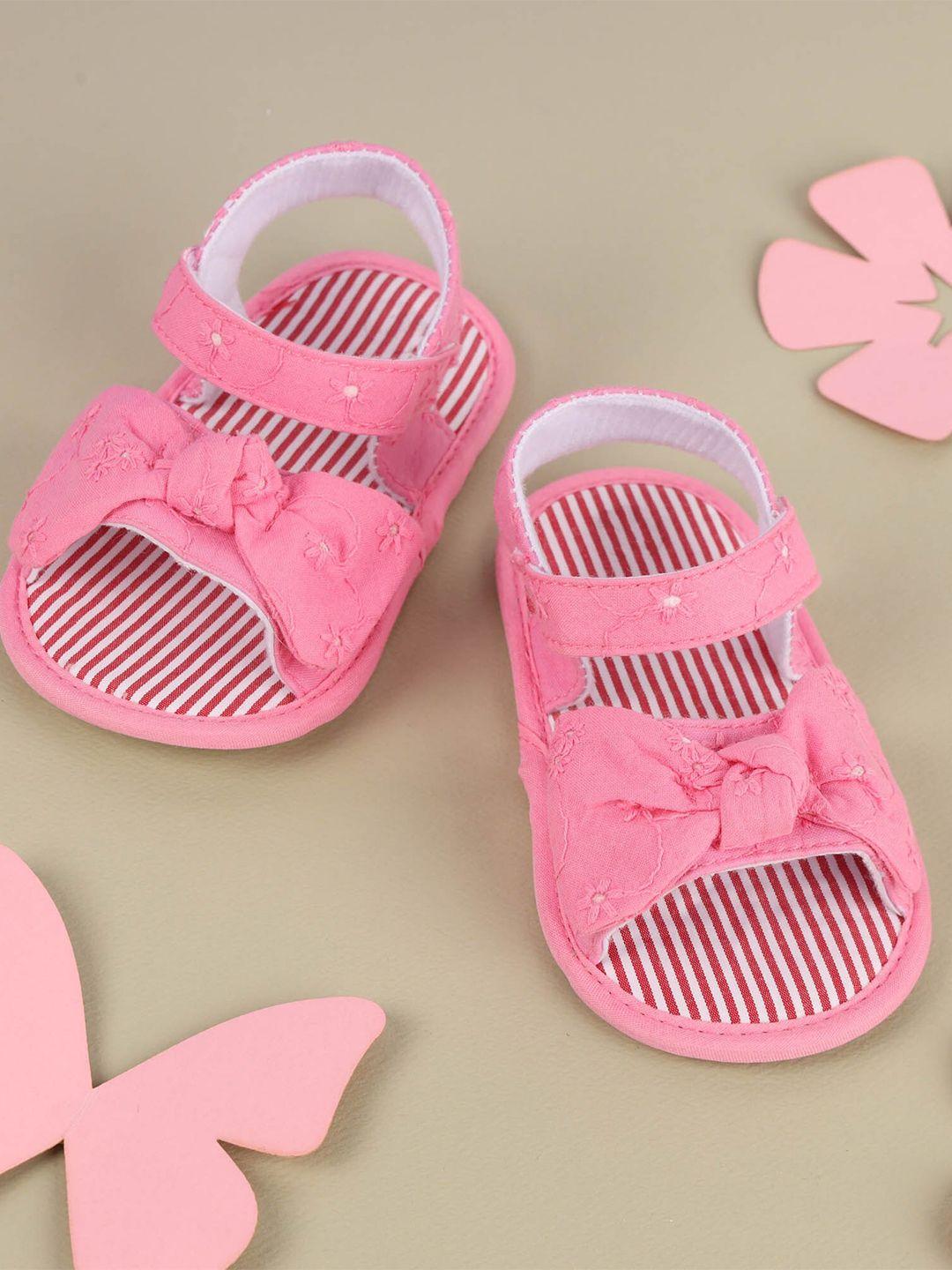 kicks & crawl girls pink & white comfort sandals