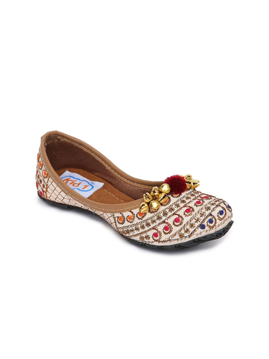 kid1 girls embroidered ethnic mojaris