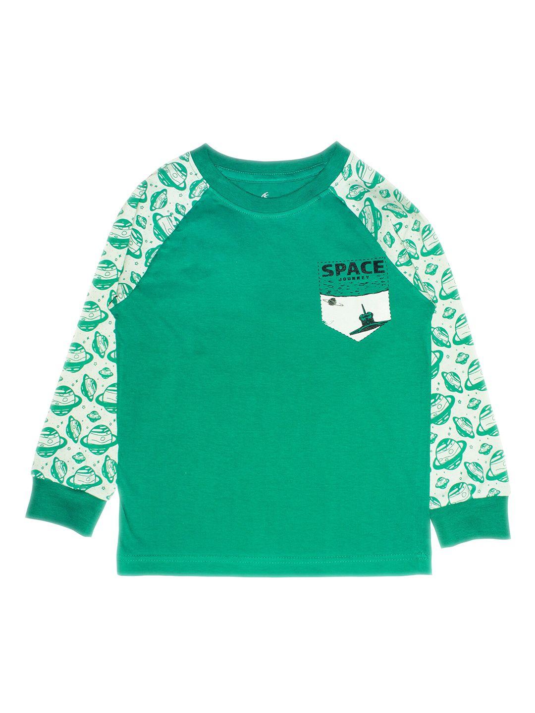kiddopanti boys green printed cotton round neck t-shirt