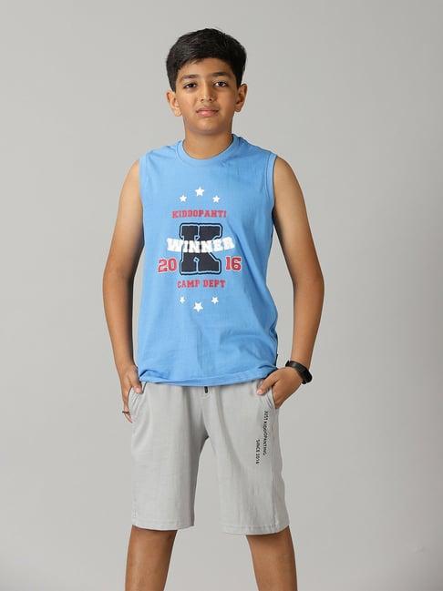 kiddopanti kids blue & grey printed t-shirt with shorts