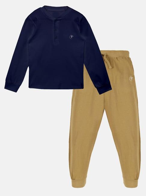 kiddopanti kids navy & khaki solid full sleeves t-shirt with trackpants