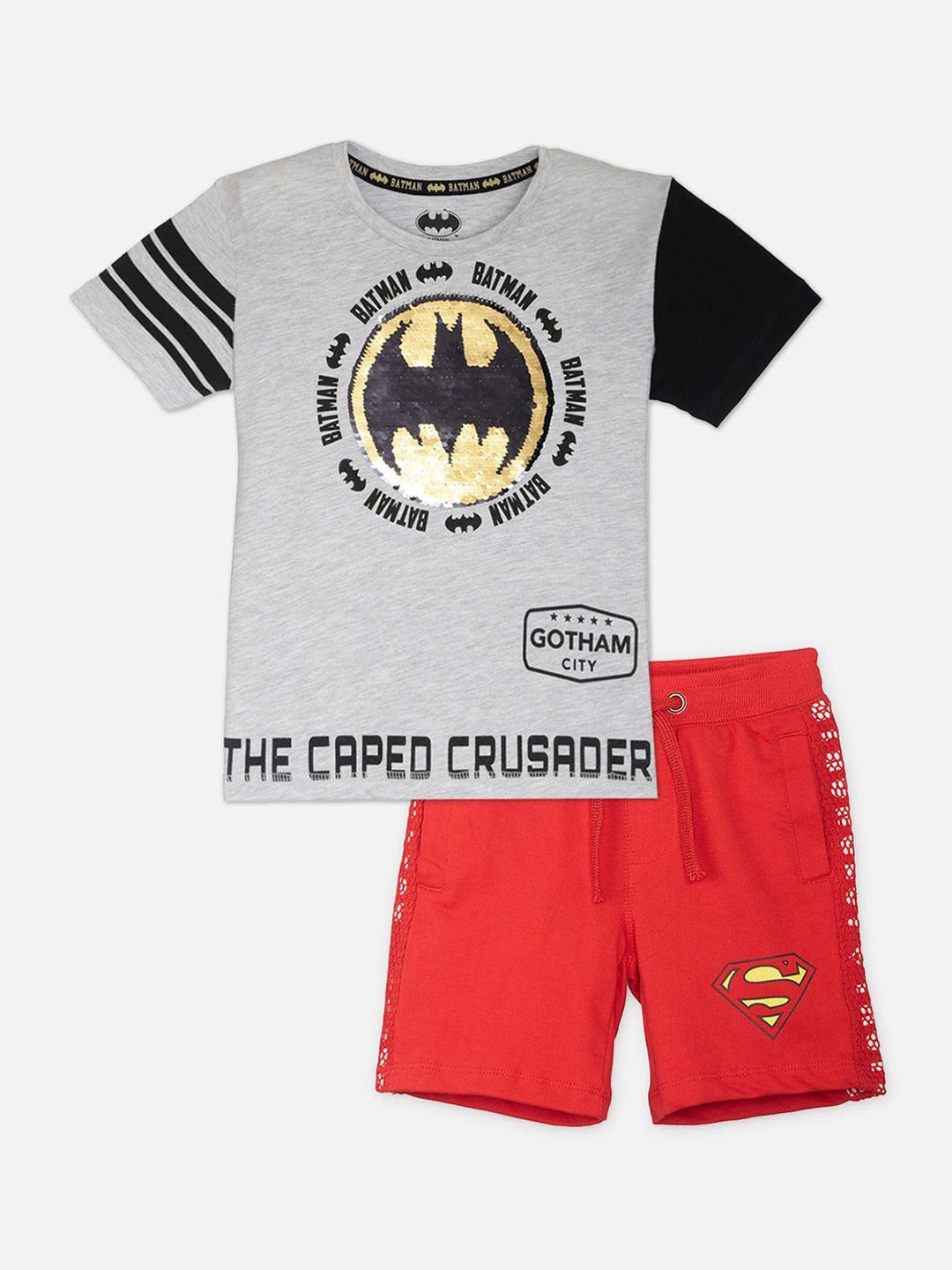 kids ville boys grey & red batman & superman printed t-shirt with shorts