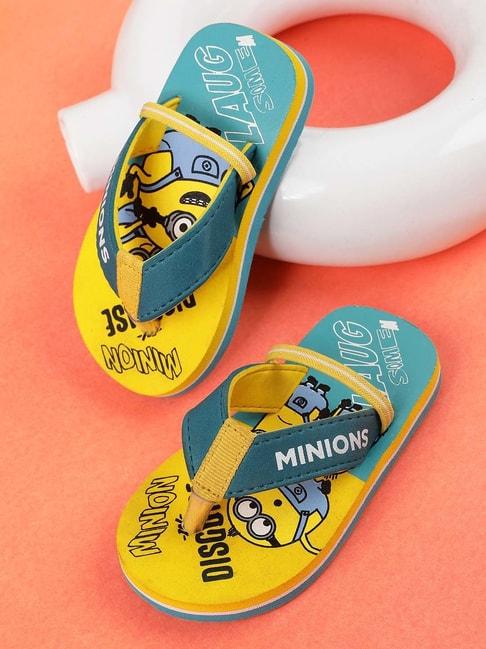 kidsville teal blue & yellow minions printed flip flops